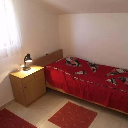 Apartments Zdrelac *